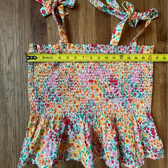 J. Crew Smocked Ribbon Tie Floral Women’s Tank Top‎ Sz M  Boho Cottagecore Girly - Picture 6 of 7